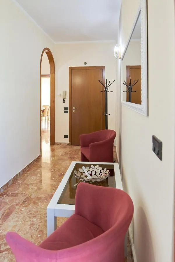 Διαμέρισμα Cinzia'S Holiday Home Ντεζεντσάνο ντελ Γκάρντα