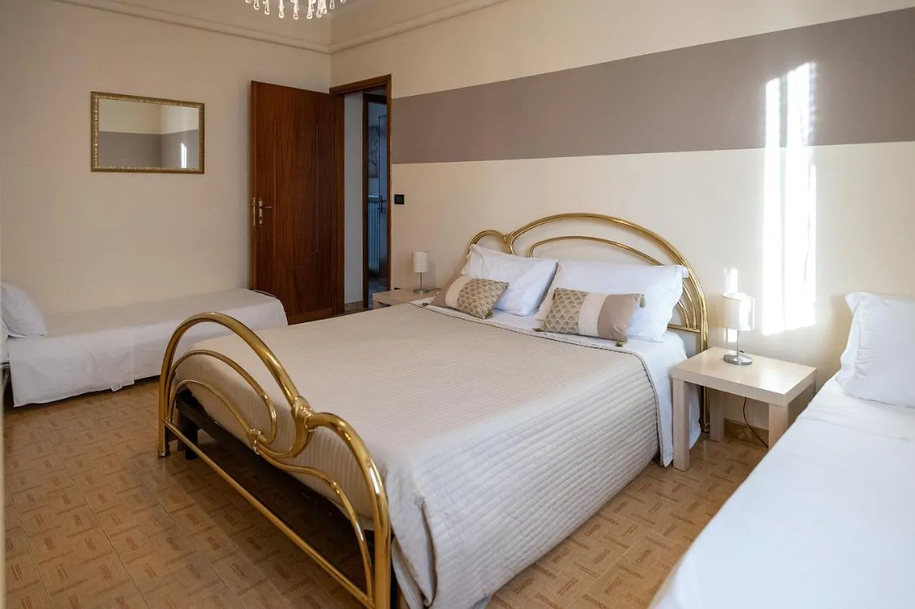 Διαμέρισμα Cinzia'S Holiday Home Ντεζεντσάνο ντελ Γκάρντα